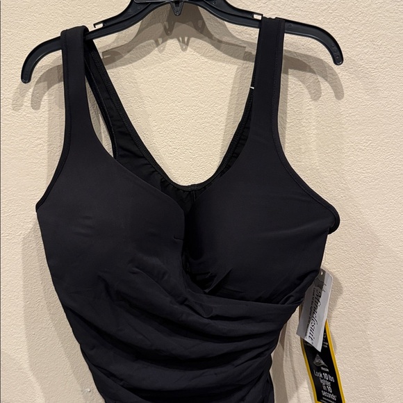 NWT Miraclesuit Escape one piece swimsuit plus size 22W - Picture 4 of 4